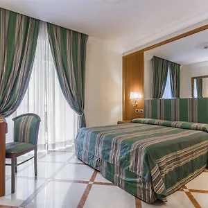 3* Otel Raeli Regio