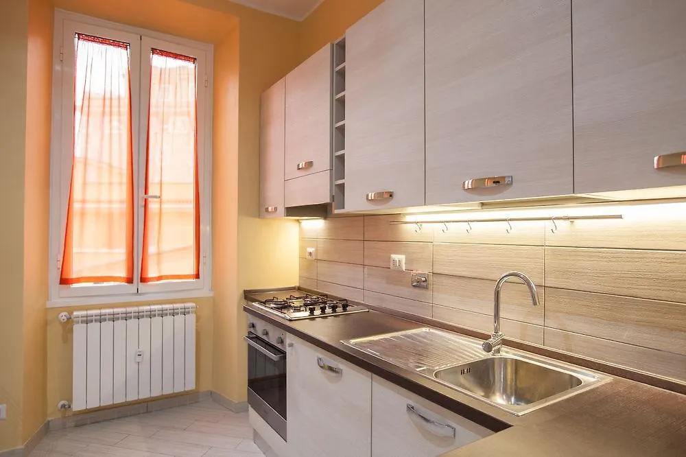 Df Royal Rooms Rome 3*,